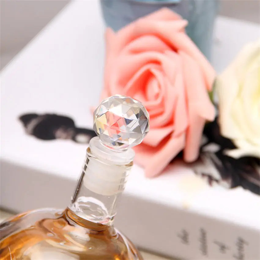 Κρυστάλλινη καράφα σε σχήμα νεκροκεφαλής για Halloween