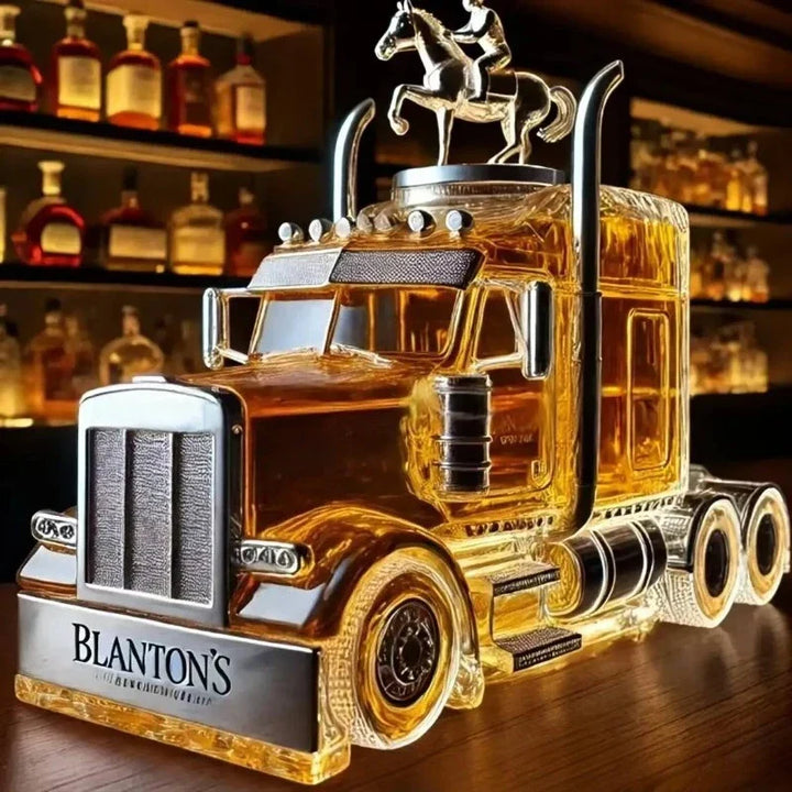 Μοναδικό μπουκάλι ουίσκι σε σχήμα φορτηγού (νταλίκα)